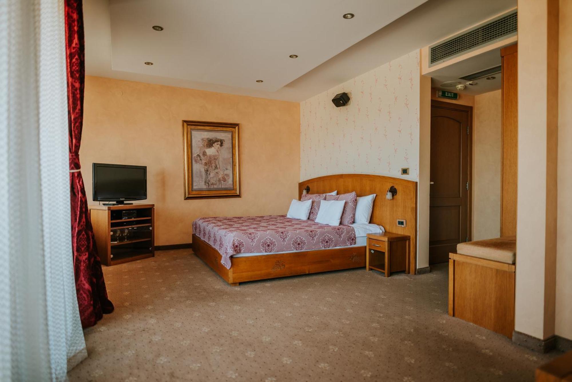 Vinska Kuca Kovacevic Bed & Breakfast Irig Exterior photo